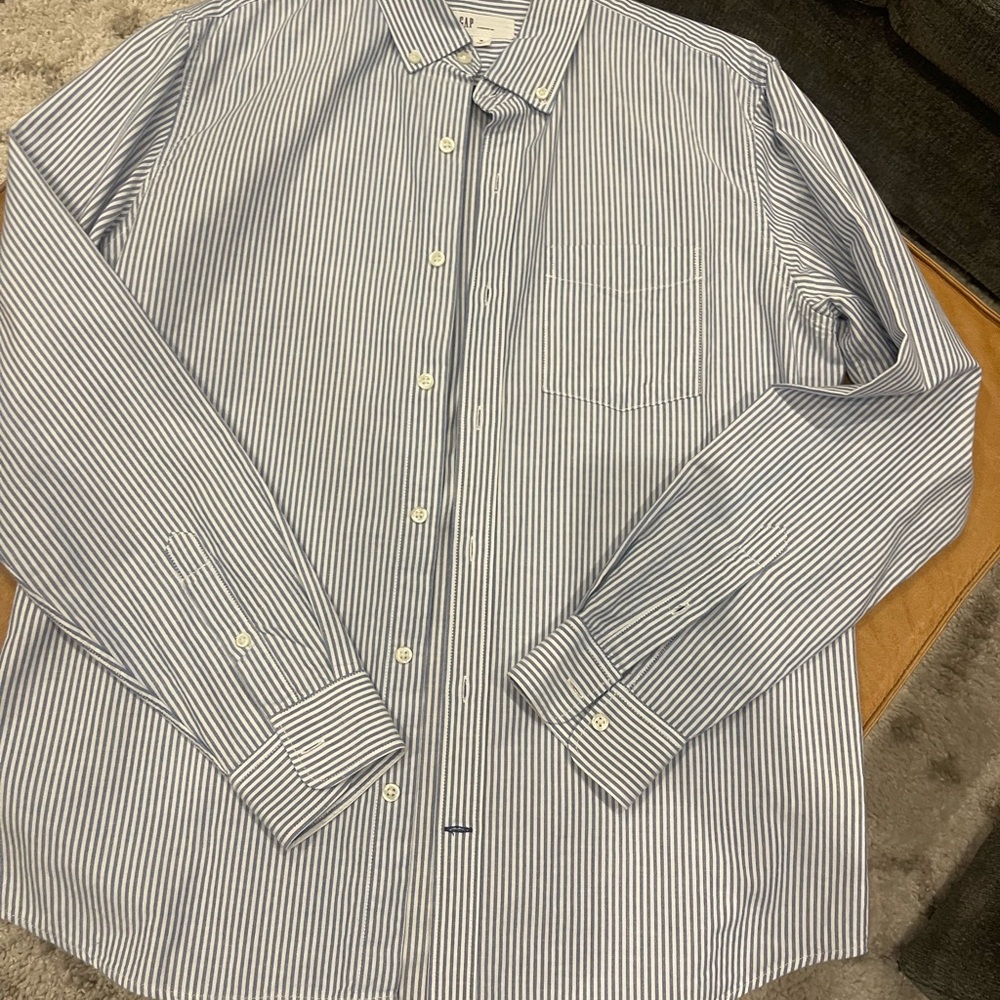 Stripe Button Down. - image 1
